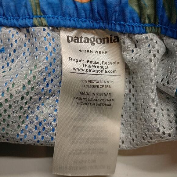 Patagonia Women Barely Baggies Parrot Print Swim Shorts - Picture 3 of 7